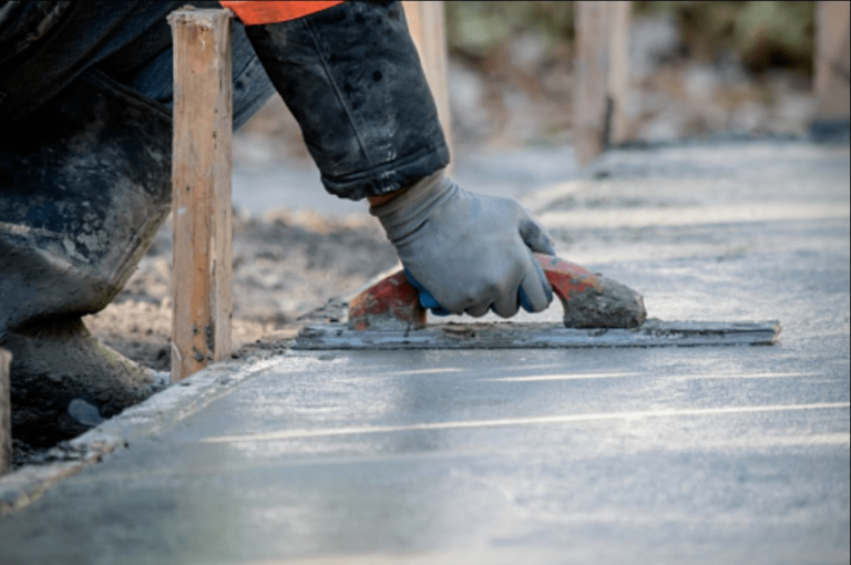 Comment allonger la durée de vie de ses dalles en béton
